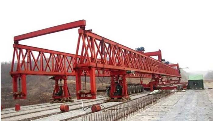 山東東營(yíng)架橋機(jī)出租廠家JQJ40-160單導(dǎo)梁架橋機(jī)安裝